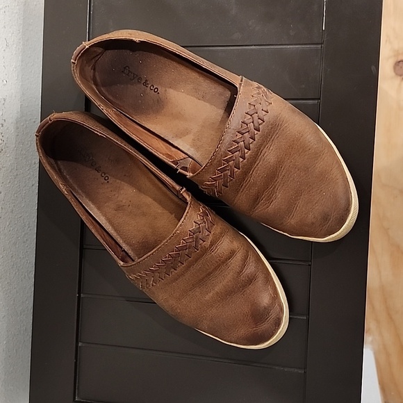 Frye slip on flats - Picture 2 of 4